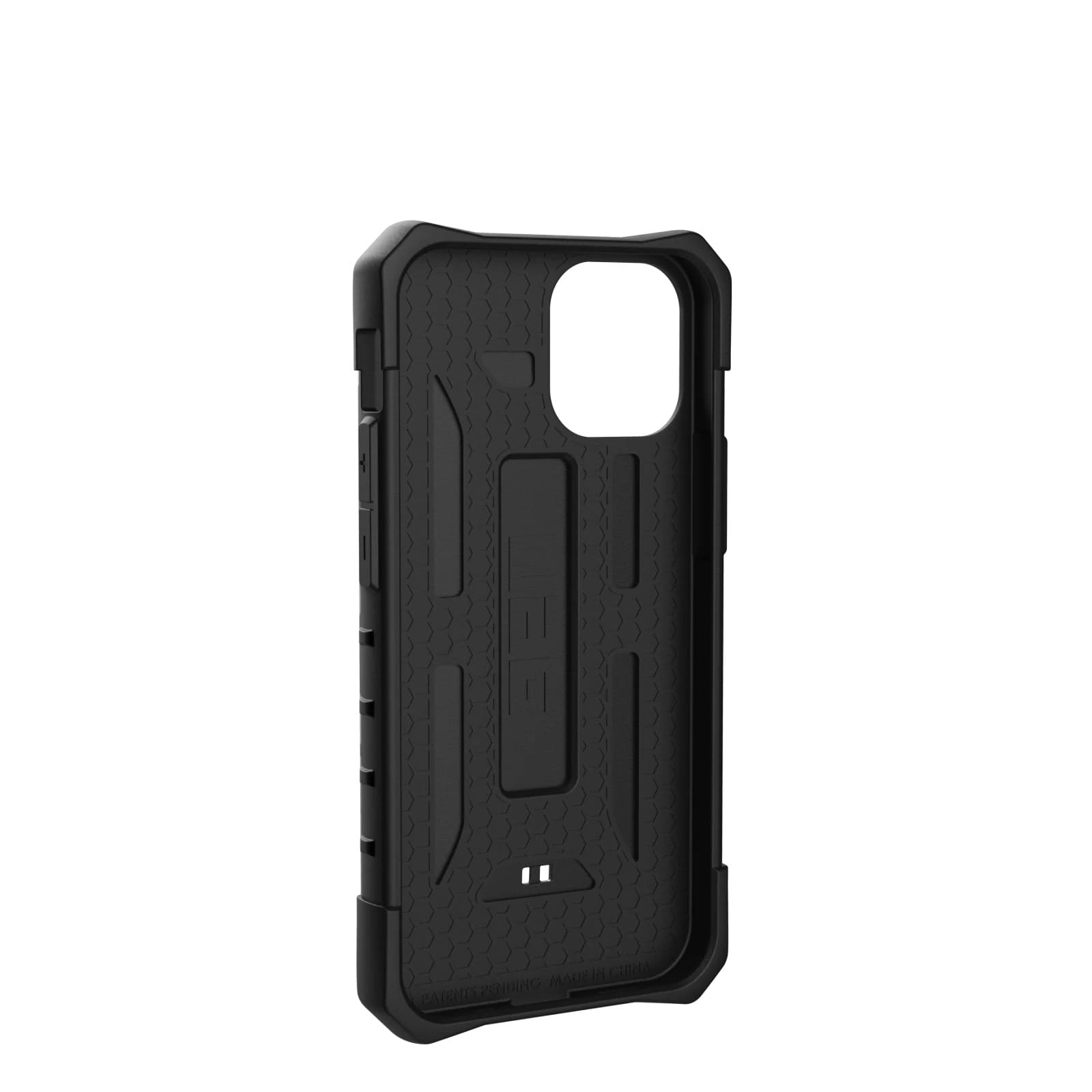 Фото — Чехол для смартфона UAG Pathfinder SE для iPhone 12 mini, черный камуфляж