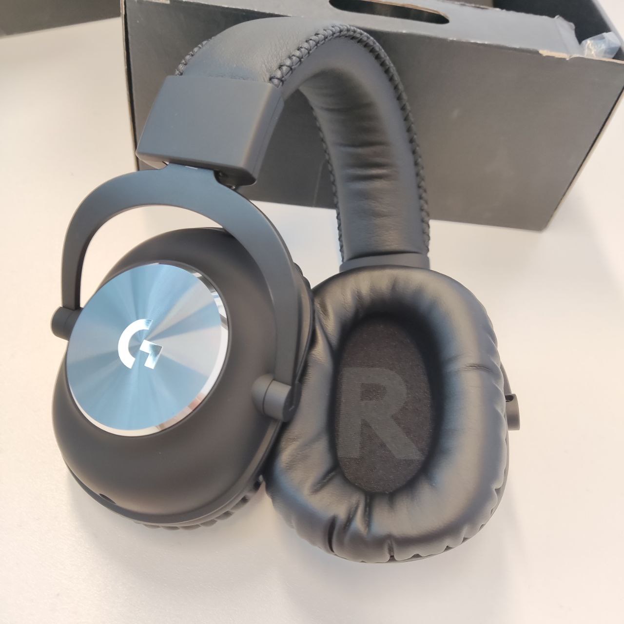 Фото — Наушники Logitech G PRO X Gaming Headset, черный (уценка)