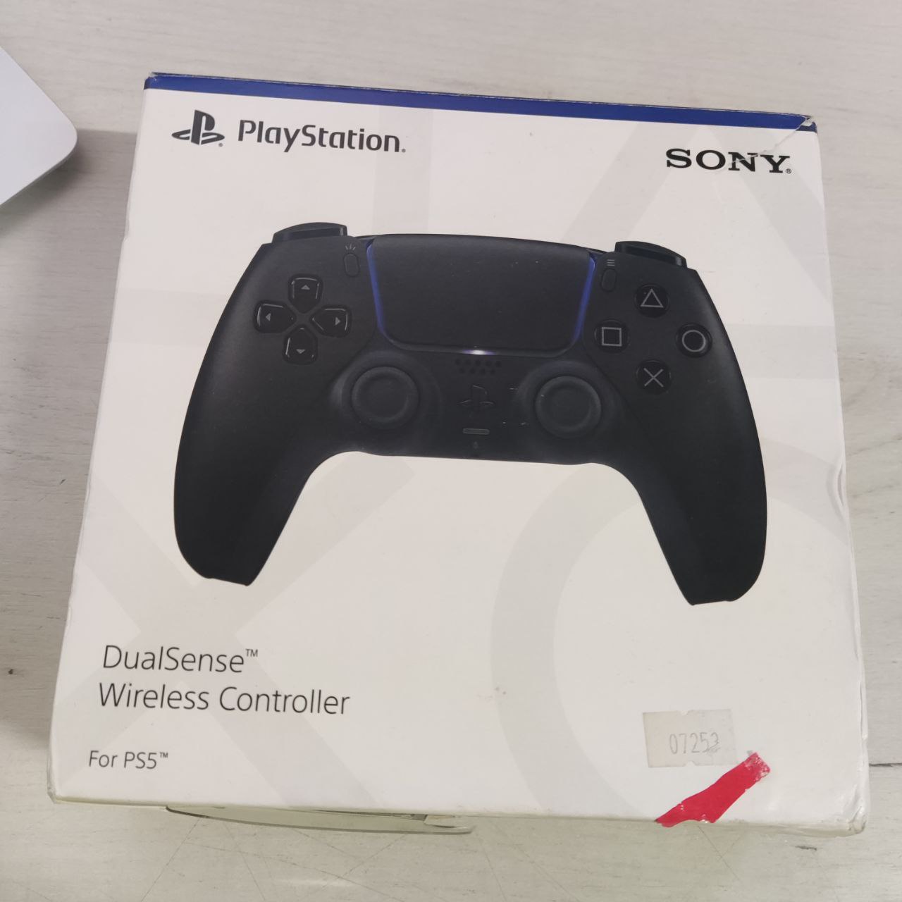 Фото — Геймпад Sony Playstation 5 DualSense Wireless Controller, черный (уценка)