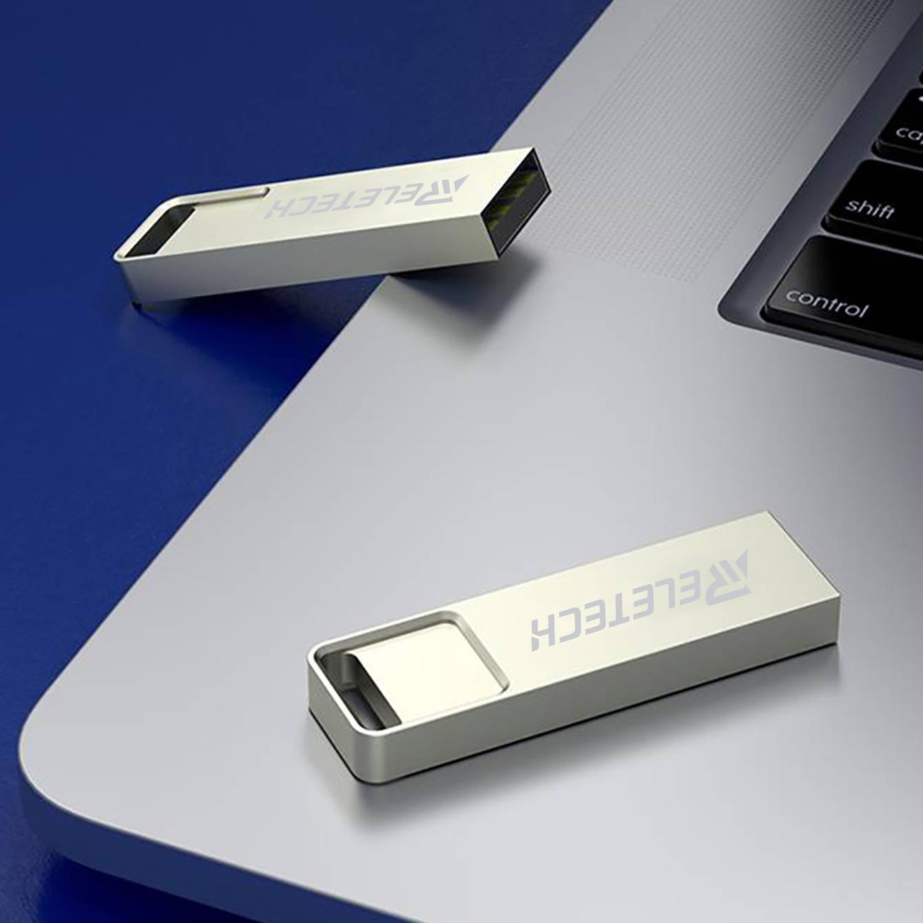 Фото — Внешний накопитель Reletech USB FLASH DRIVE T2 64Gb 2.0, белый