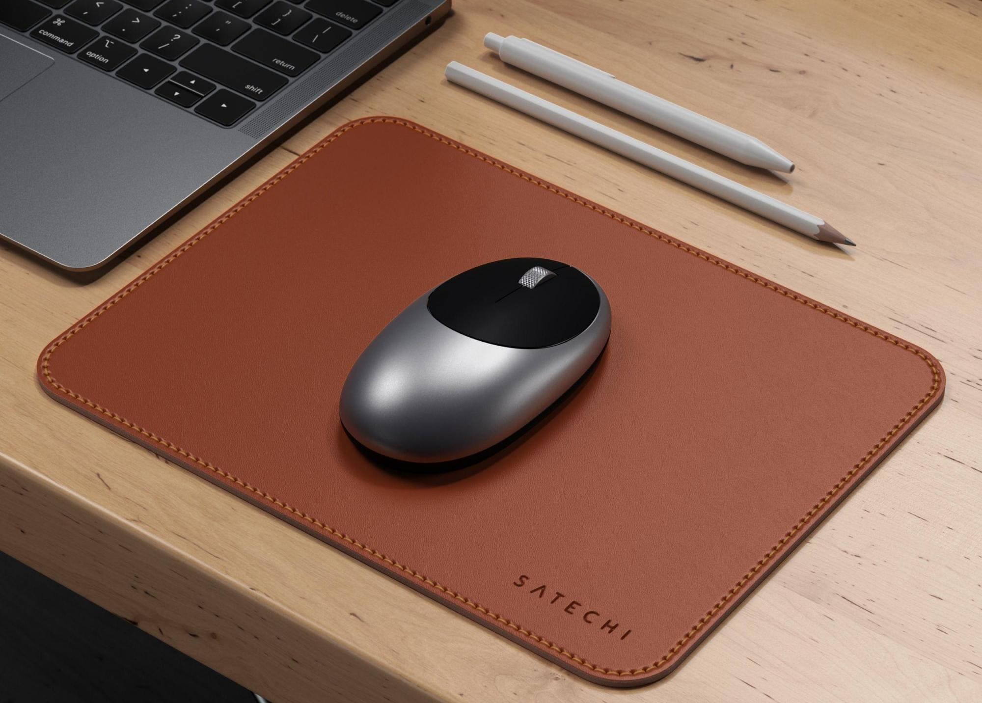 Фото — Коврик для мыши Satechi Eco Leather Mouse Pad, коричневый