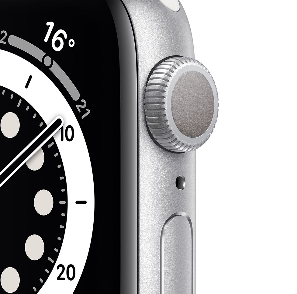 Фото — Apple Watch Series 6, 40 мм, алюминий серебристого цвета, спортивный ремешок белого цвета