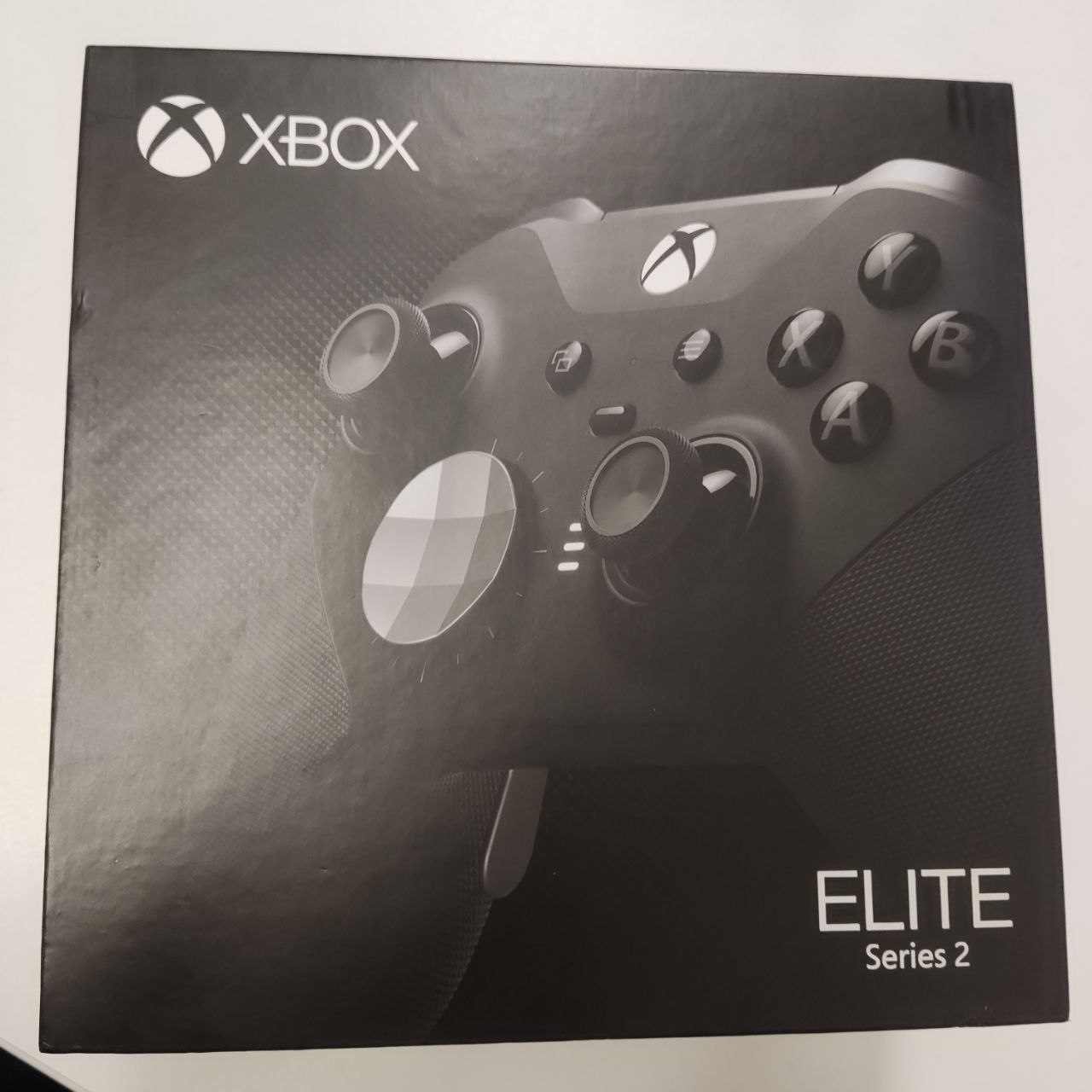 Фото — Геймпад Microsoft Xbox Elite Wireless Controller Series 2, черный (уценка)