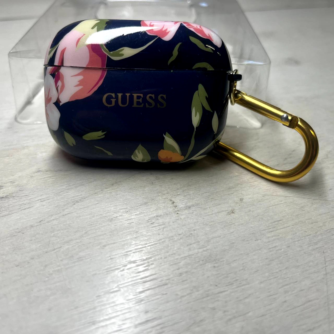 Фото — Чехол для наушников Guess для Airpods Pro Flower N.3, синий (уценка)