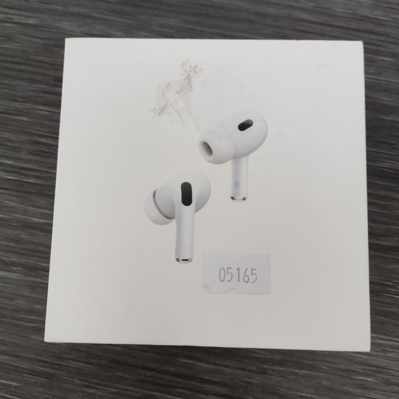 Фото — Наушники Apple AirPods Pro (2-го поколения, 2022), белый (уценка)