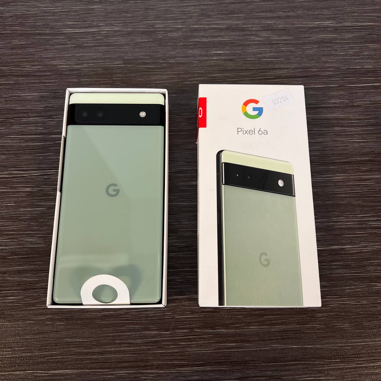 Фото — Смартфон Google Pixel 6A 6/128 Гб, US, зеленый (уценка)