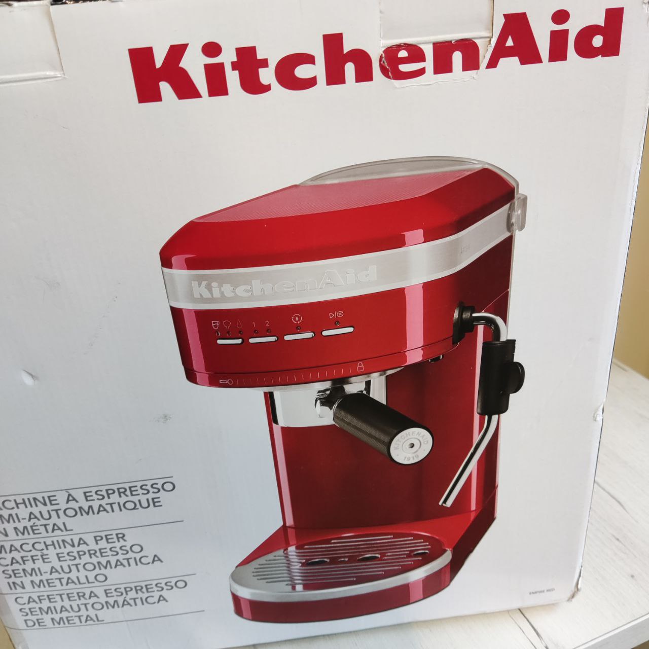 Фото — Кофемашина KitchenAid ESPRESSO 5KES6503EER, «Имперский красный» (уценка)