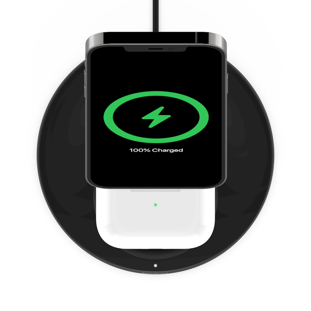 Фото — Беспроводное зарядное устройство 2 в 1 Belkin BOOST CHARGE PRO with MagSafe, черный