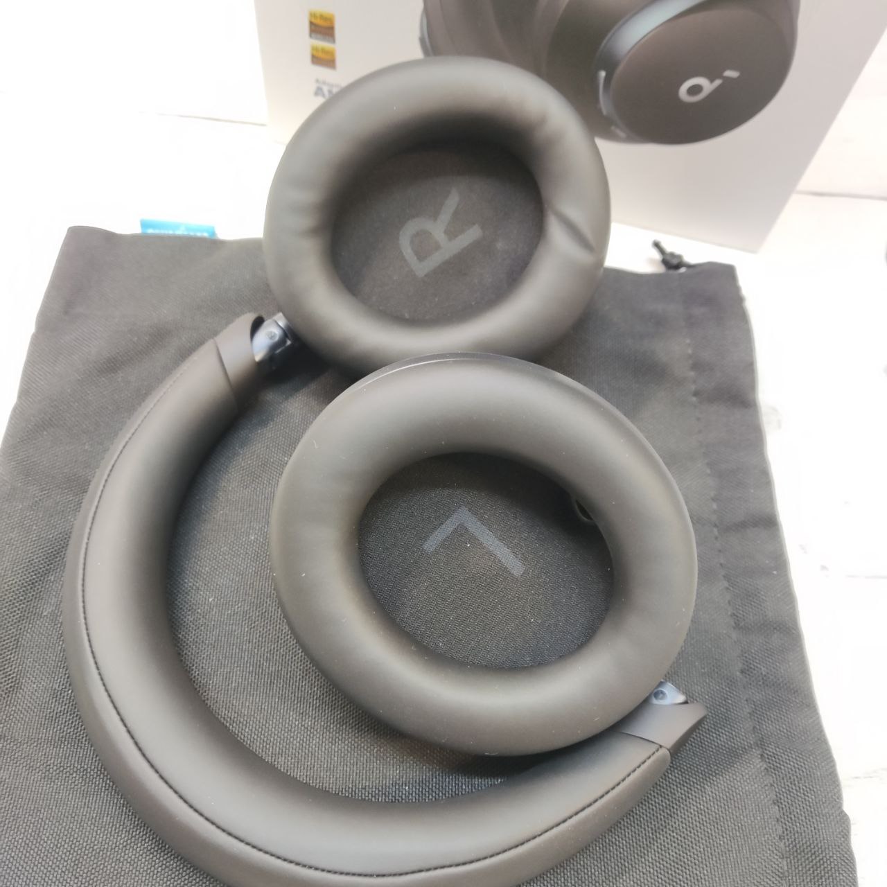 Фото — Беспроводные наушники Anker Soundcore Space One, черный (уценка)