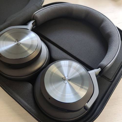 Беспроводные наушники Bang & Olufsen Beoplay HX, черный (уценка)