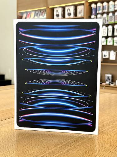 Apple iPad Pro (2022) 12,9" Wi-Fi, 128 ГБ, серебристый (уценка)