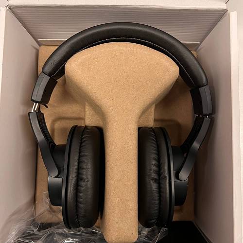 Наушники Audio-Technica ATH-M20x, черный (уценка)