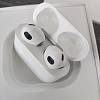 Фото — Наушники Apple AirPods (3‑го поколения) с беспроводным зарядным футляром (уценка)