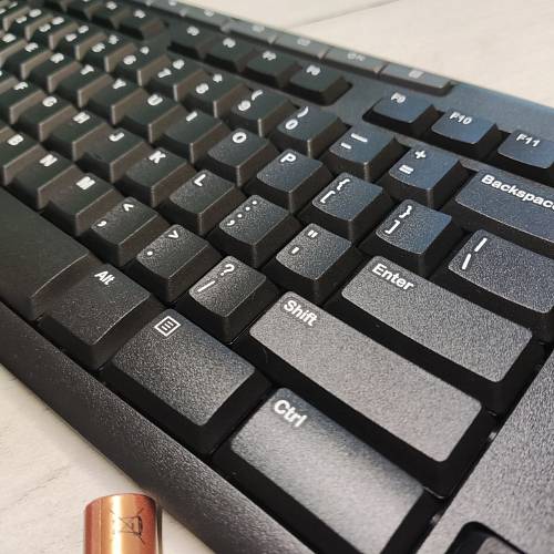 Комплект (клавиатура и мышь) Logitech MK270, USB, беспроводной, черный (уценка)