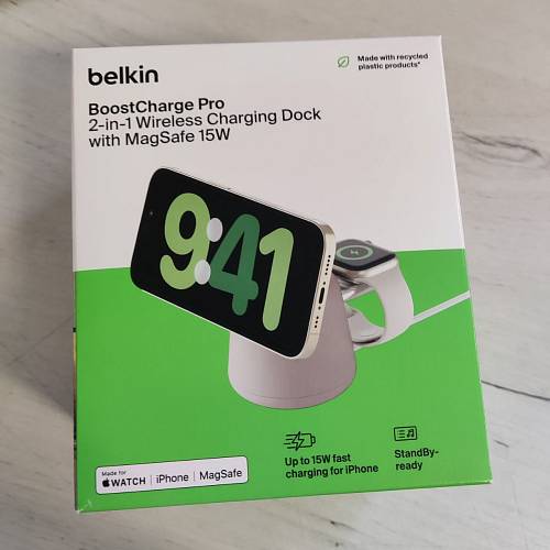 Зарядное устройство Belkin BoostCharge Pro 2-in-1 Wireless Charging Dock with MagSafe 15Вт, белый (уценка)