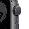 Фото — Apple Watch Nike SE, 44 мм, алюминий цвета «серый космос», ремешок Nike цвета «антрацитовый/черный»
