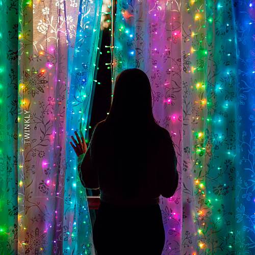 Гирлянда Twinkly Curtain 210 Multicolor LED (1x2.1м)