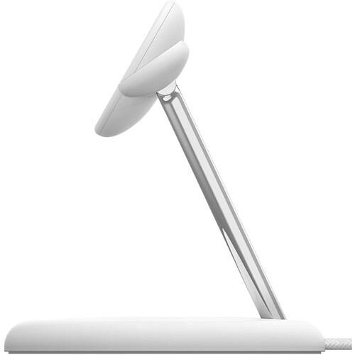 Зарядное устройство Belkin BoostCharge Pro 3-in-1 Magnetic Wireless Charging Stand with Qi2 15Вт, белый