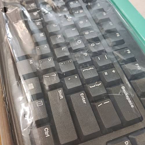 Клавиатура Logitech K120, черный (уценка)