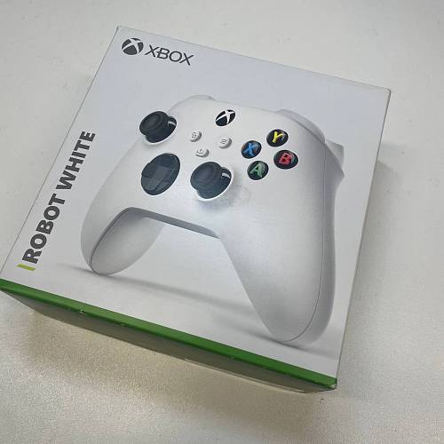 Геймпад Microsoft Xbox Wireless Controller, белый