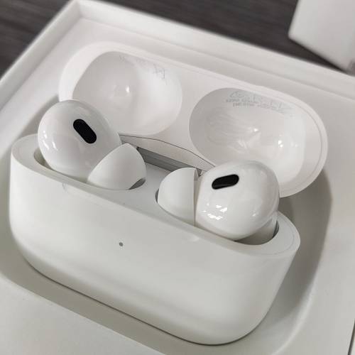 Наушники Apple AirPods Pro (2-го поколения, 2023), белый (уценка)