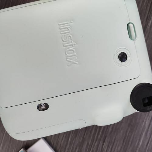 Фотоаппарат моментальной печати Fujifilm Instax mini 12, зеленый (уценка)