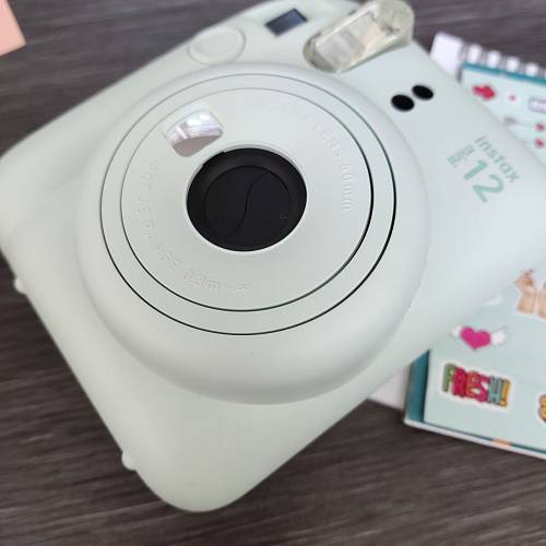 Фотоаппарат моментальной печати Fujifilm Instax mini 12, зеленый (уценка)